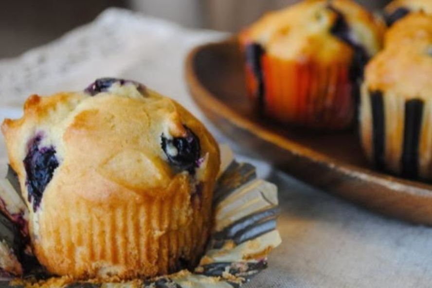 Рецепт маффинов с черной смородиной