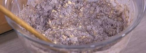 ореховые маффины с шоколадной начинкой. Шаг 5