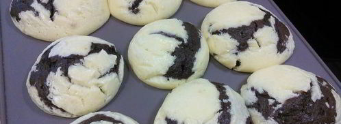 шоколадные маффины под сливочной шапочкой. Шаг 8