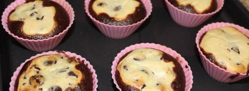 шоколадные маффины с крем сыром. Шаг 5