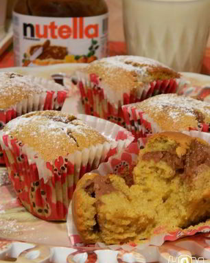 Тыквенные маффины с нутеллой и сыром