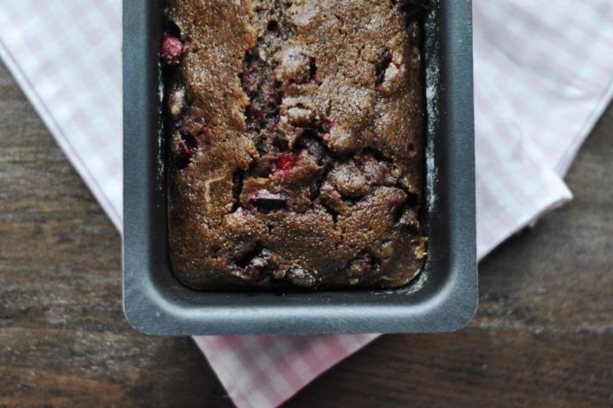 Рецепт кекса-манника с ягодами