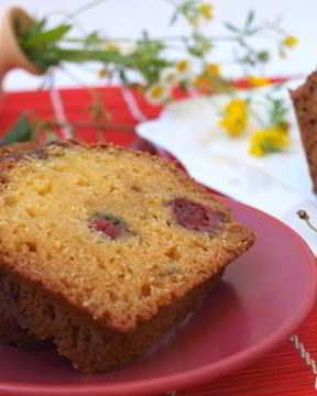 Манник с вишней