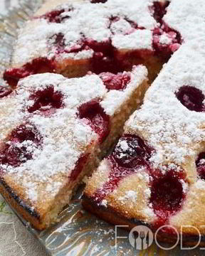 Постный манник с вишней