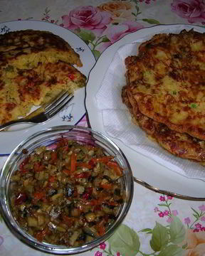 Большие оладьи с капустой и сыром