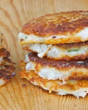 Картофельные оладушки с зеленью