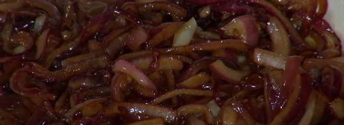 оладушки из цукини с яйцами и карамелизированным луком. Шаг 2