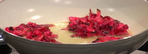 оладьи из цукини, свеклы и феты. Шаг 5