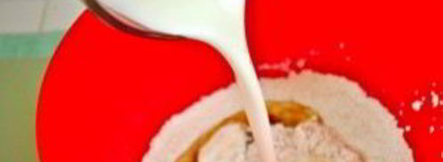 оладьи с изюмом. Шаг 7