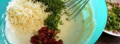 оладьи с сыром, укропом и вялеными томатами. Шаг 3