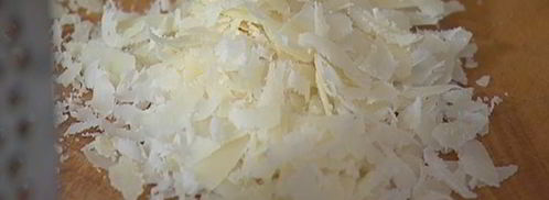 сырные оладьи с беконом и помидорами. Шаг 3