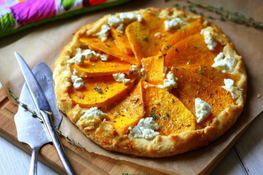 Рецепт пирога с тыквой и козьим сыром