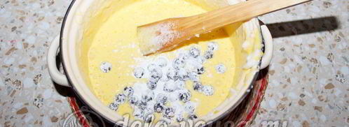 пирог с яблоками и смородиной. Шаг 9