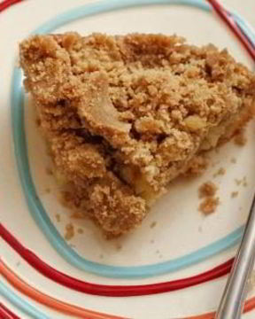 Пряный пирог с ревенем