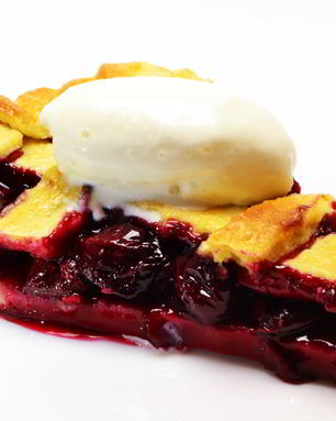 Вишневый пирог на песочном тесте