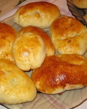 Быстрые пирожки на кефире в духовке Нежнее пуха