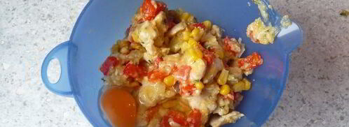 мини-пирожки с куриной грудкой, кукурузой и сладким перцем. Шаг 7