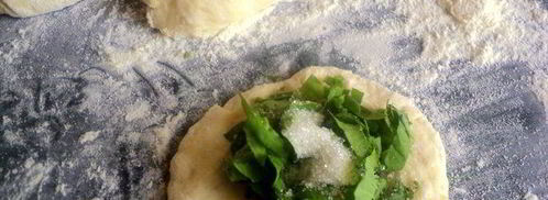 пирожки печеные со щавелем. Шаг 4