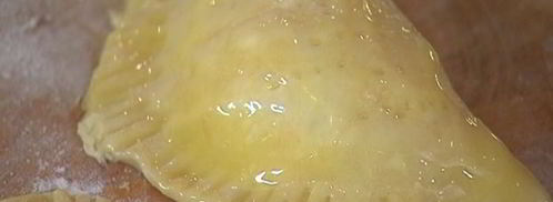 пирожки с красной рыбой и рисом. Шаг 11