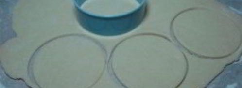 пирожки с куриным фаршем. Шаг 12