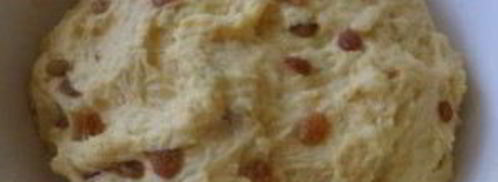 пирожки с творогом и изюмом из дрожжевого теста. Шаг 4