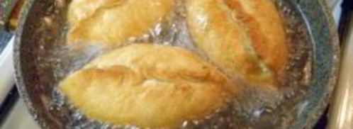 пирожки с яйцами на кефире. Шаг 13