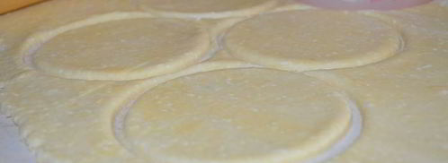 яблочные пирожки из сырного теста. Шаг 9