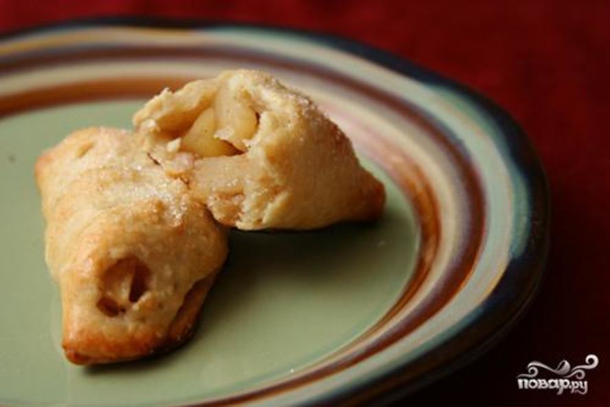 Рецепт яблочных пирожков с бренди