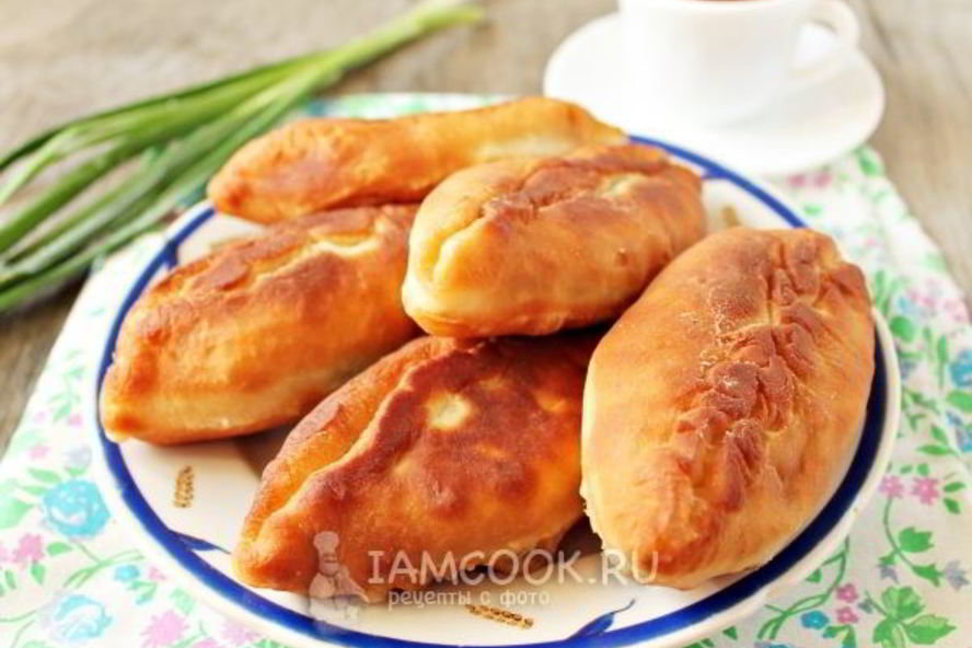 Рецепт жареных пирожков с зеленым луком и яйцом