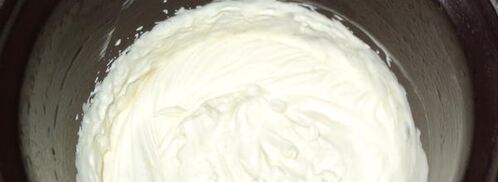 пирожное малина на снегу. Шаг 6