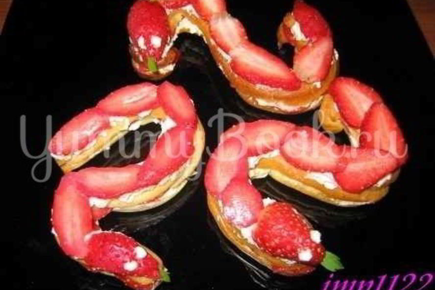 Рецепт пирожного змеек