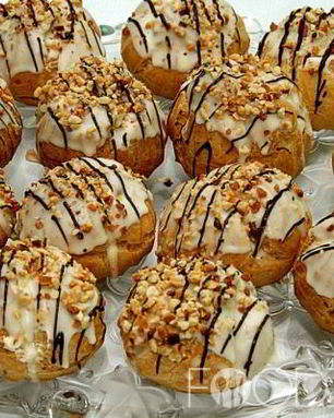 Пирожные Орешек
