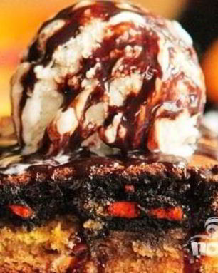 Пирожные с шоколадными печеньями и M&M's