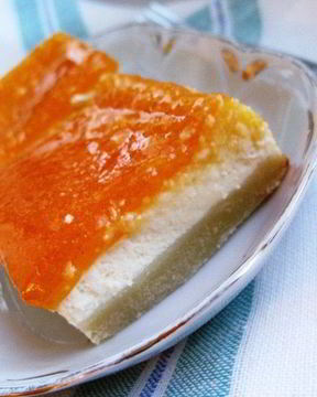 Творожно-облепиховые пирожные