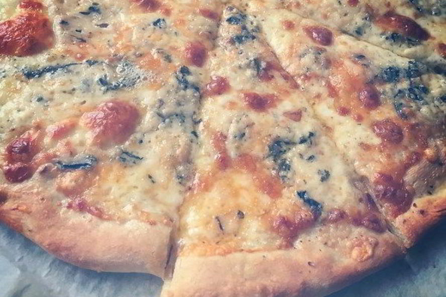 Рецепт пиццы четыре запрещенных сыра