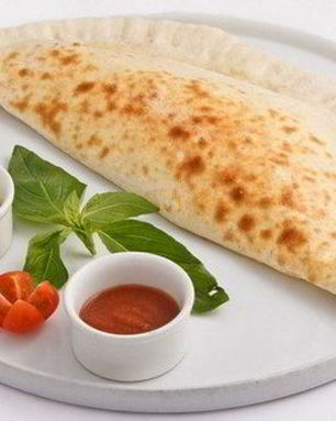 Пицца Кальцоне по-итальянски