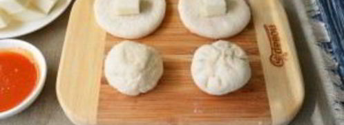 пицца на шариках из теста. Шаг 2