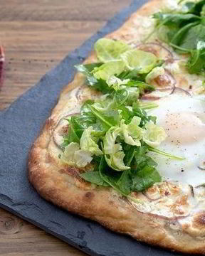 Пицца с творогом