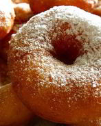 Домашние пончики на сгущенке