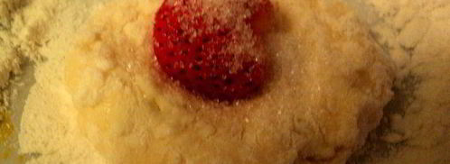 творожные пончики с клубникой. Шаг 4
