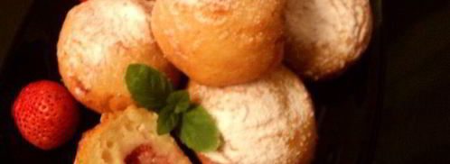 творожные пончики с клубникой. Шаг 8