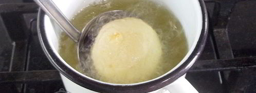 творожные пончики с шоколадом. Шаг 8