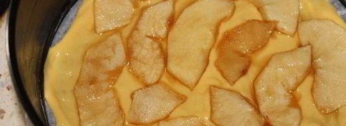 пирог карамельная шарлотка. Шаг 3