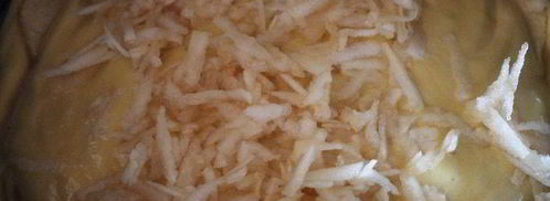 пирог карамельная шарлотка. Шаг 4