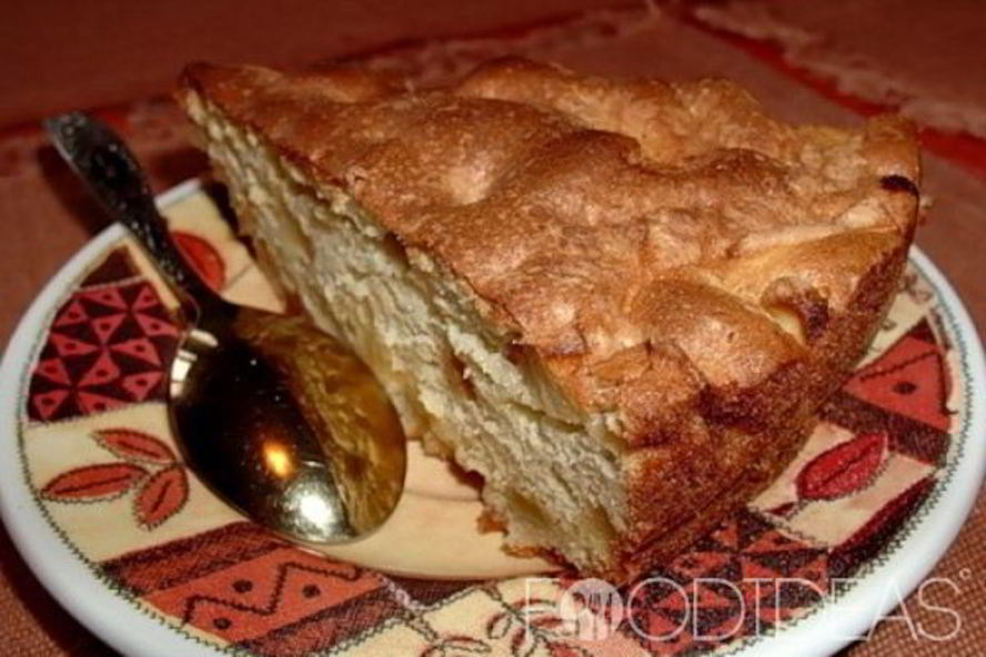 Рецепт шарлотки с бананами