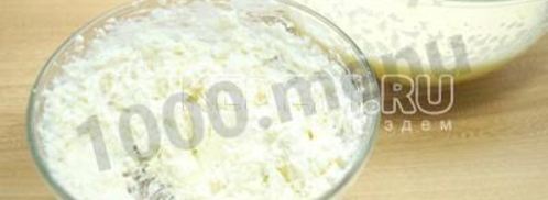 шарлотка с творогом и яблоками. Шаг 4