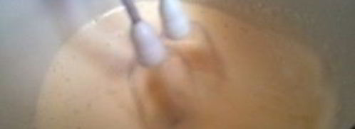 шарлотка с творогом в мультиварке. Шаг 3