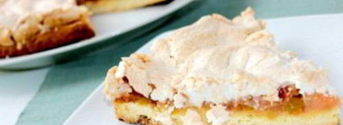 шарлотка с яблоками и безе. Шаг 11