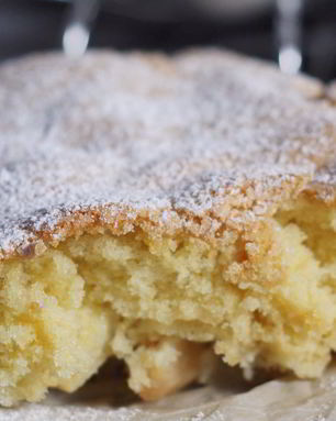 Шарлотка с яблоками простая