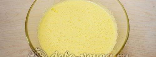 шарлотка со взбитыми сливками. Шаг 2